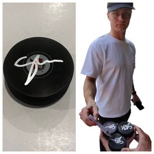TIM STUTZLE SIGNED OTTAWA SENATORS HOCKEY PUCK W/ CASE COA