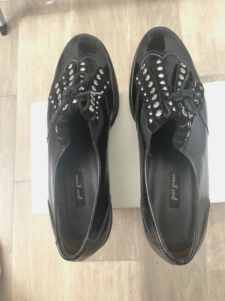 Zapatos Paul Green para mujer talla 9 negros con tachuelas punta de ala sin cordones Foto 2 de 4