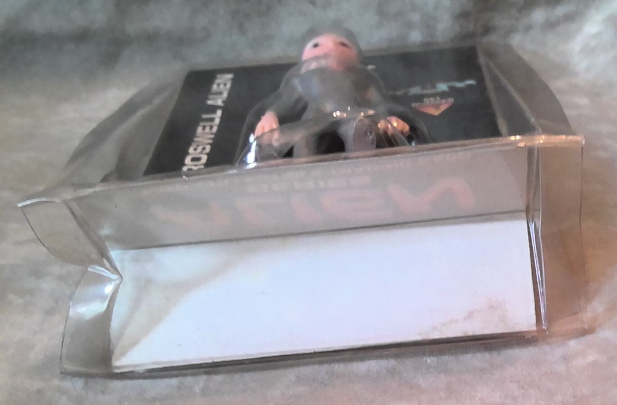 【未開封】ALIEN SHADOW BOX レトロ　ヴィンテージ　1995 未開封】ALIEN SHADOW BOX レトロ ヴィンテージ 1995