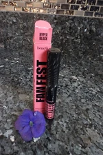 benefit fan fest fanning & volumizing mascara in hyper black