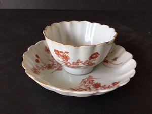 CHINESE ANTIQUE 18TH CENTURY KANGXI BLOOD & MILK PORCELAIN CUP & SAUCER, MARKED