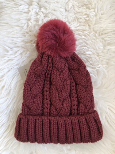 zara pom pom beanie