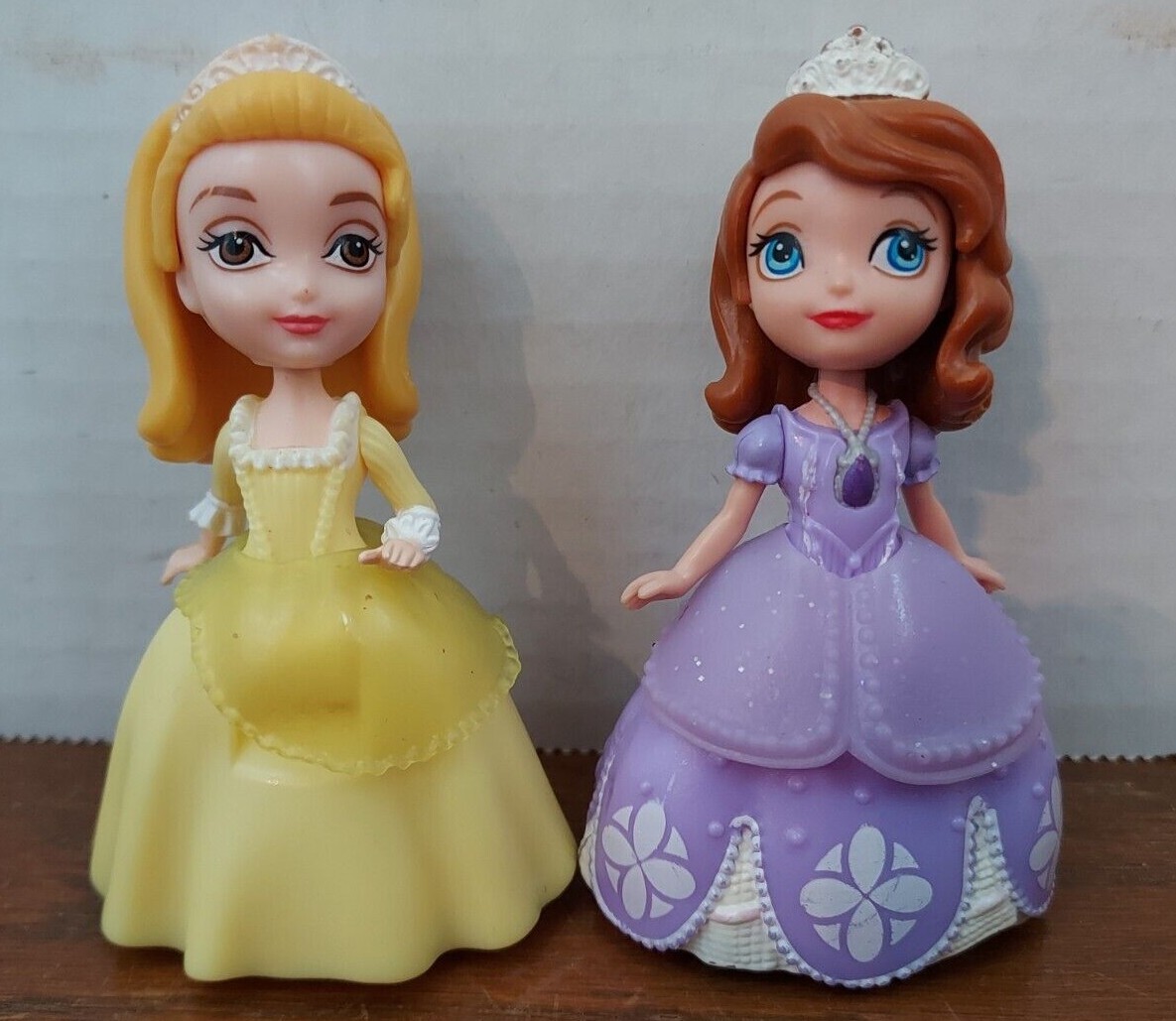 2- Disney Sophia Sofia the First Princess Mini Dolls Mattel 2012