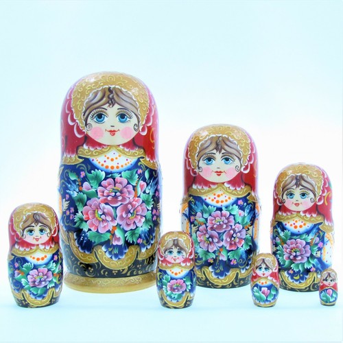 Matriochka 6 Ancient Russian dolls from Russia - Le palais des bricoles