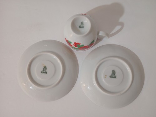 H & Co Heinrich Selb Bavaria China Tea Cup 2.25" And 2 Saucers 4.25" - Picture 3 of 9