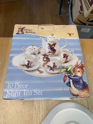Peter Rabbit Minature Tea set 10 pieces Beatrix Potter New in Open