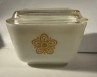 Vintage Pyrex Refrigerator Dish 501B & Lid 501C Floral Design Butterfly Gold