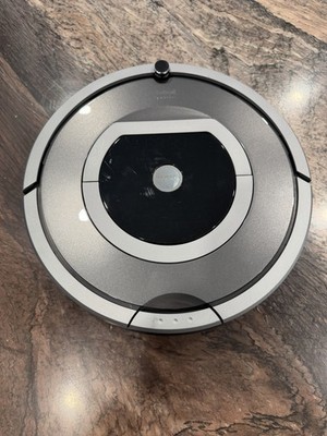 iRobot Roomba 780 Robotic Vacuum, Cordless Bagless, Silver/Black, parts only