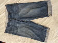 Faded Glory Jean Capris 18
