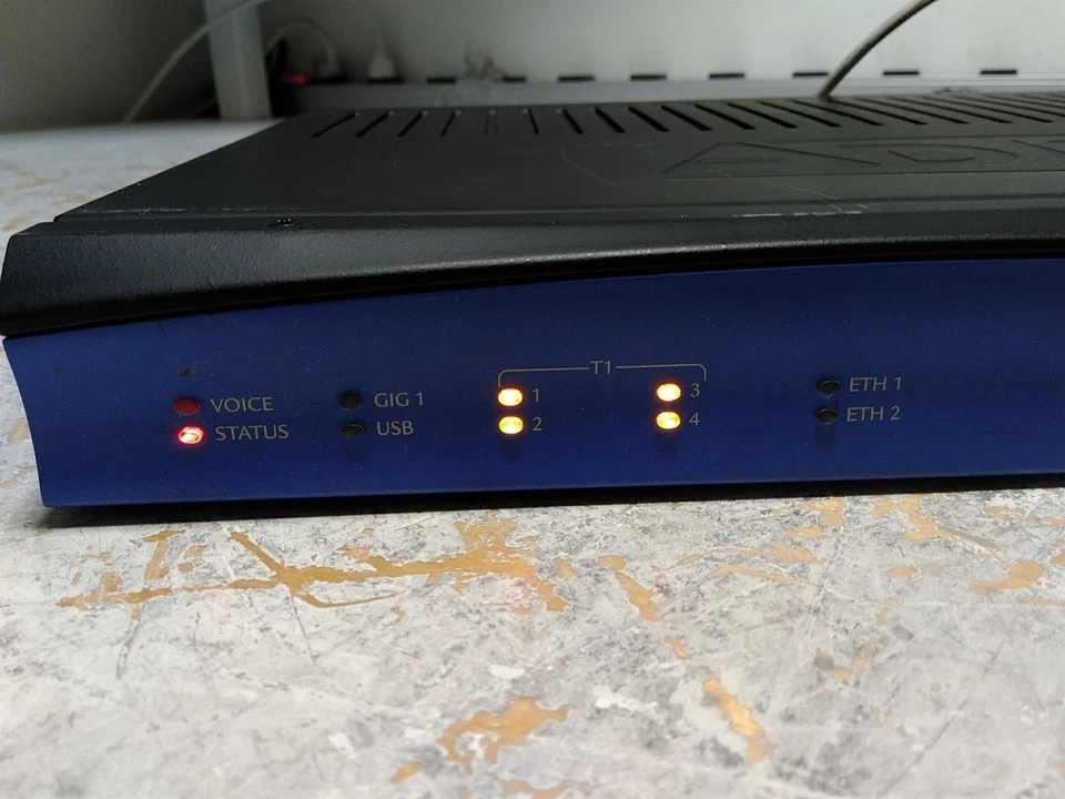 Port Damage Adtran 916e Total Access 3rd Gen Router 4243916F5 No File System - Image 4 of 4