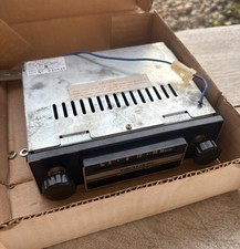Nos Vintage Realistic Model 12-1346 Am Auto Automobile Radio Nos Vintage Realistic Model 12-1346 Am Auto Automobile Radio