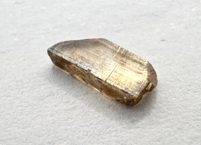 Diamante en bruto de las minas Argyle australianas de 0,34 quilates Foto 4 de 4