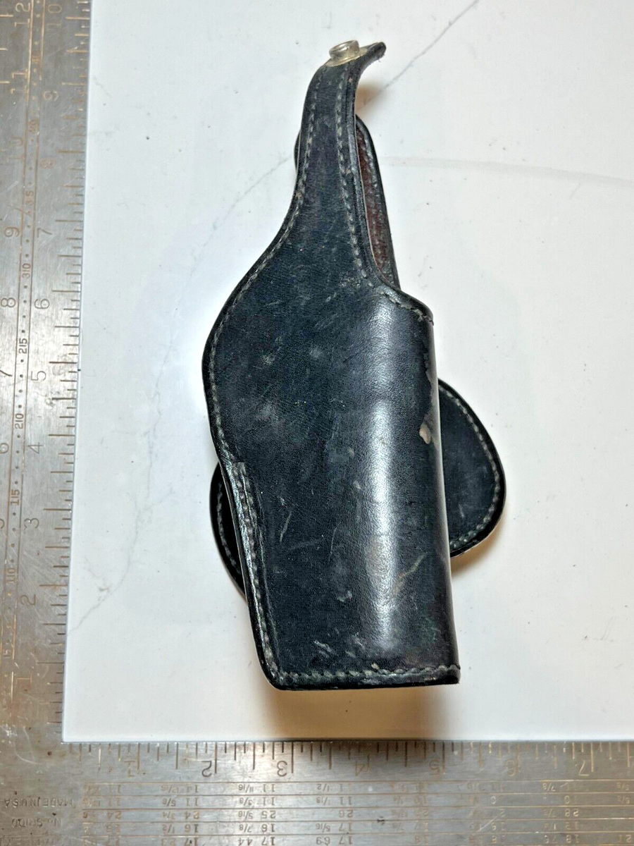 米国実物　bianchi 本革レザー　デューティホルスター　size12 s&w Vintage Bianchi 58 Black Leather Paddle Holster For S&W 9mm