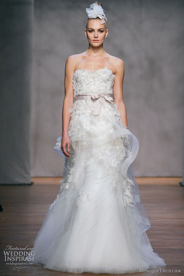 monique lhuillier grey wedding dress Monique Lhuillier, the grey dress 50 shades Wedding Dress Save 44%