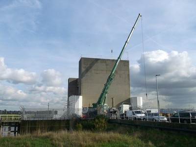 Photo A2 Crane beside the River Darent Flood Barrier Coldharbour/TQ5278 c2012