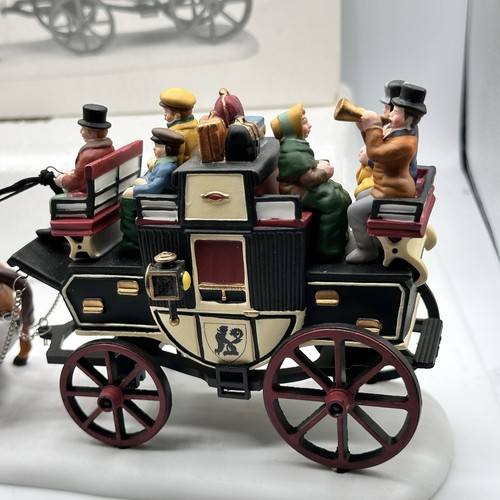 Department 56 Heritage Village Holiday Coach w/ Box, Insert & Tag - Picture 16 of 24