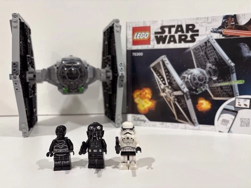 LEGO Star Wars: Imperial TIE Fighter (75300) - COMPLETE w/Manual