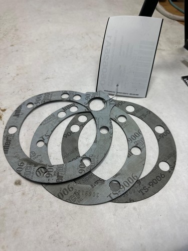 CUMMINS AIR COMPRESSOR MOUNT GASKET 3069102 (SET OF 3)