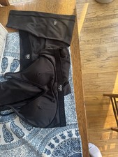 ALO Women's Black Athletic Bra Leggings Set Yoga Gym Athleisure Size Regular