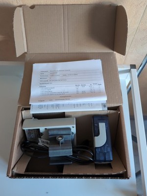 Fresenius Kabi Ernährungspumpe Applix Smart mit Halterung & Netzteil NEU