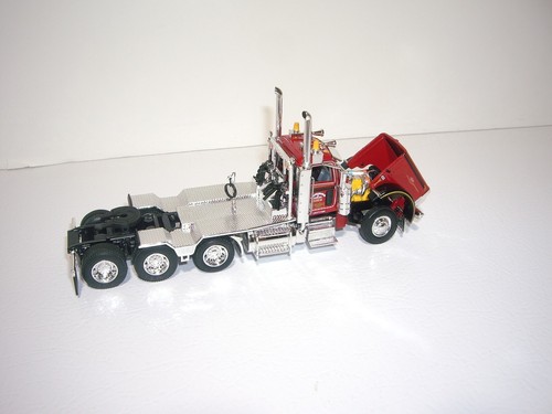 DCP FIRST GEAR 1/64 LEFEBVRE TRI-AXLE PETERBILT 389 DAYCAB HEAVY HAUL - Foto 4 di 4