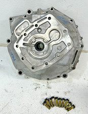 Carcasa campana transmisión manual Mazda B2600 1989-1993 con 10 pernos G60716211E OEM