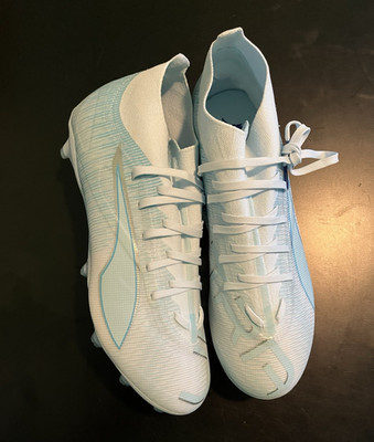 PUMA Ultra 5 Ultimate Light Up Women's Firm Ground soccer cleats
