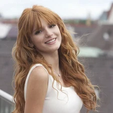 Bella Thorne 4x6 Picture Celebrity Print