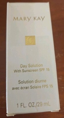 Mary Kay Marykay Day Solution SPF 15 Sunscreen 1 oz 29 mL New Open Box