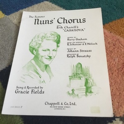 THE FAMOUS NUNS CHORUS. Gracie Fields. Rare vintage sheet music. Free shipping