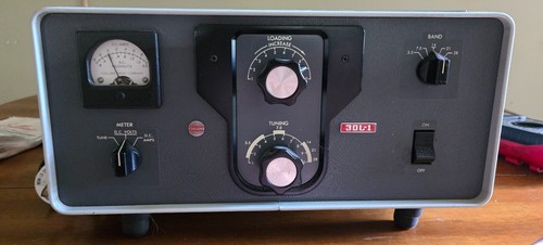 Seltener Collins 30L-1 Linear Verstärker für Amateurfunk ~ schaltet sich ein ~ Ist-Zustand