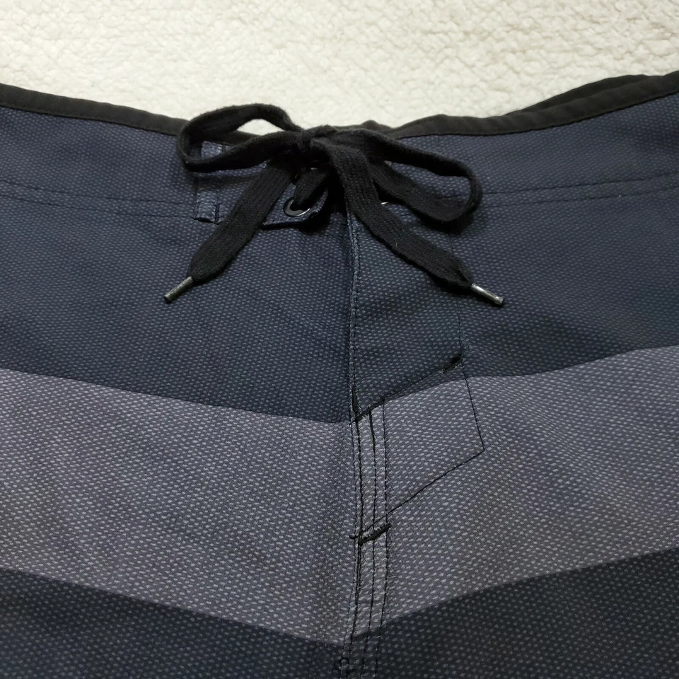 Burnside Board Shorts Men Size 36 Striped Black Gray Green Tan - Image 4 of 4