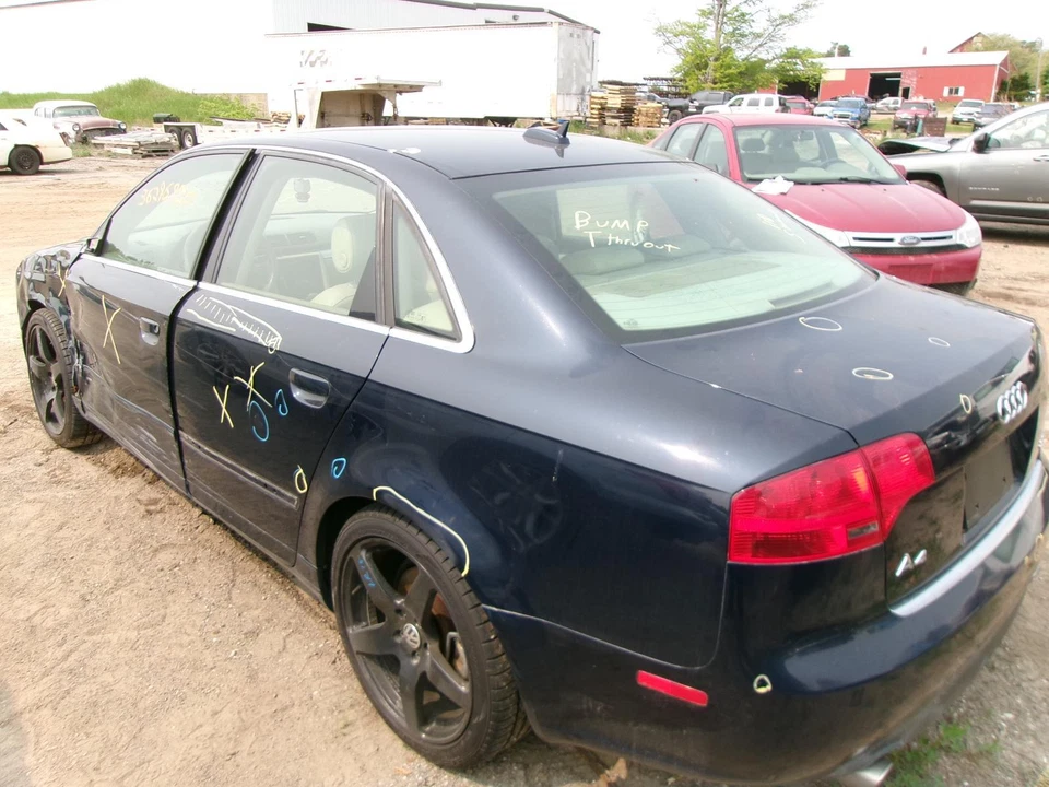 Conjunto de limpador de ar usado serve: 2005 Audi a4 2.0 grau A - Imagem 3 de 4