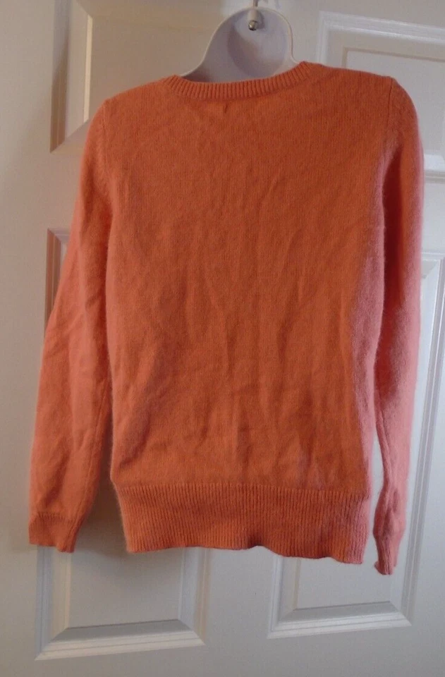 Apt. Cardigã feminino 9 mistura angorá, pêssego com botões de diamante falso, tamanho M - Imagem 2 de 3