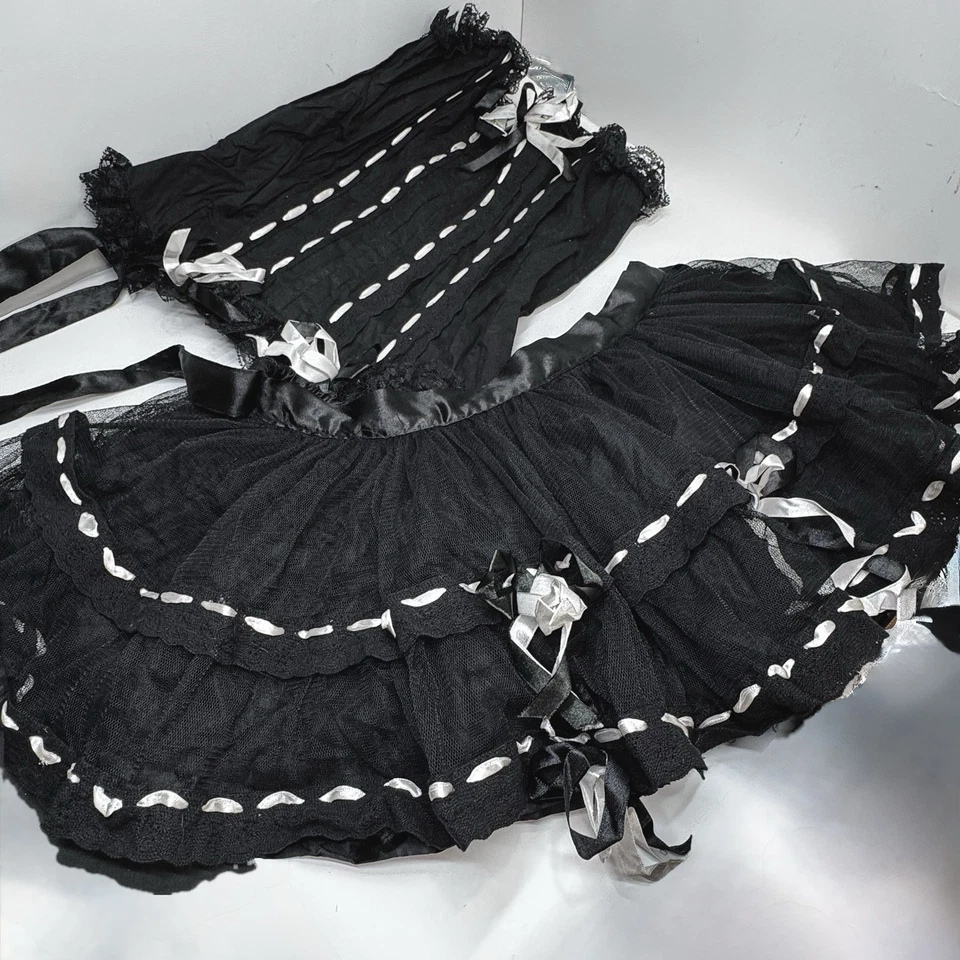 VTG Y2K 2 Piece Corset & Skirt Set Black & White Gothic Lolita Lace Bows sz S/M - Image 3 of 4