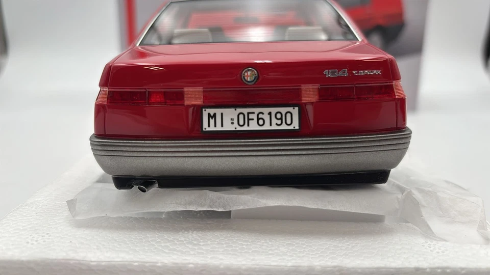  LM183A Laudoracing Alfa Romeo 164 2.0 Twin Spark 1987 1/18 - Immagine 3 di 4
