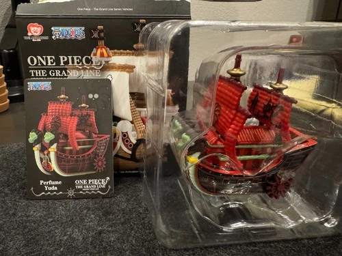 Pop Mart x One Piece Grand Line Series Vehicles Figure - BOA Perfume Yuda