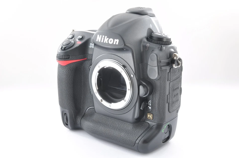 Nikon D3X 24.5 MP Digital SLR Camera Body SC 10,334 From Japan MINT w/ charger - Image 3 of 4