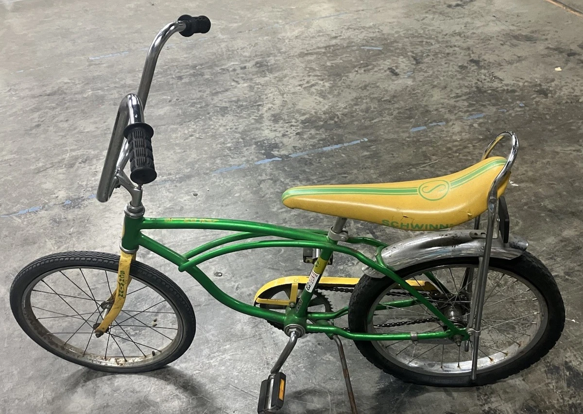 Vintage Schwinn Stingray Bike In Collectible Complete Bikes for