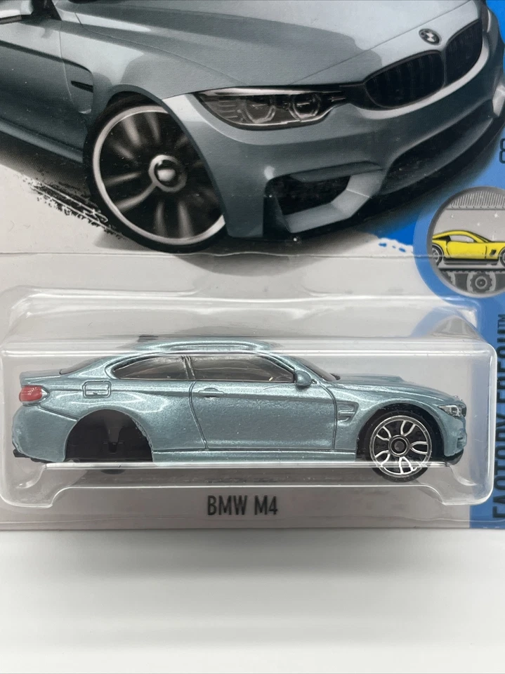 Coche de error Hot Wheels - sin ruedas traseras - BMW M4 2016 azul fresco de fábrica 1/64 Foto 2 de 4