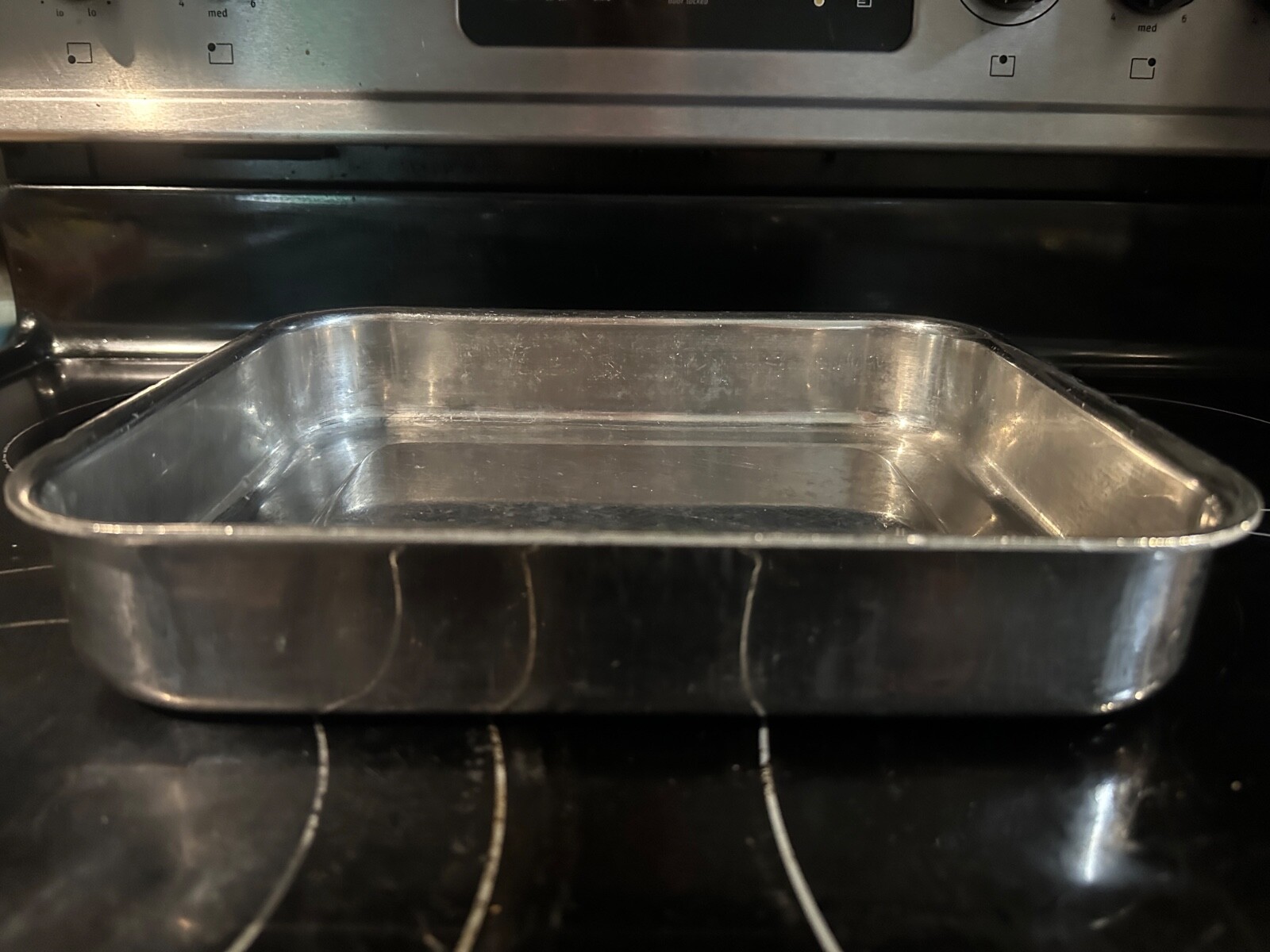 Vollrath 49434 Miramar® Display 2.8 Qt. Tri-Ply Stainless Steel Roasting Pan