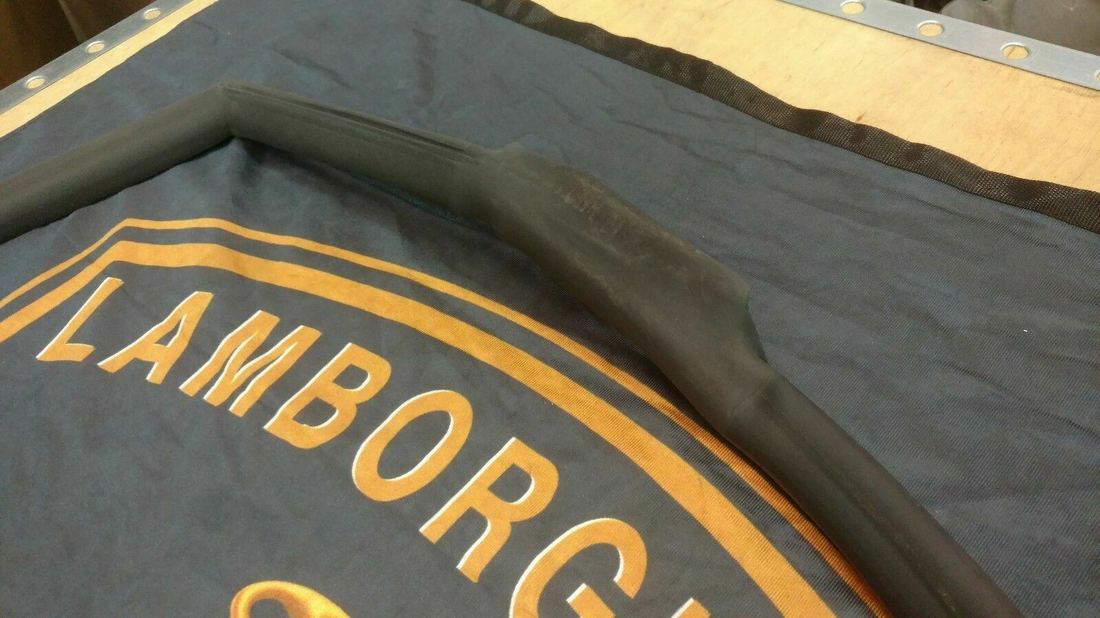 LAMBORGHINI GALLARDO LP560 PASSENGER RIGHT SIDE INNER GASKET SEAL OEM 400831708
