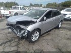 Foto 3 di 12