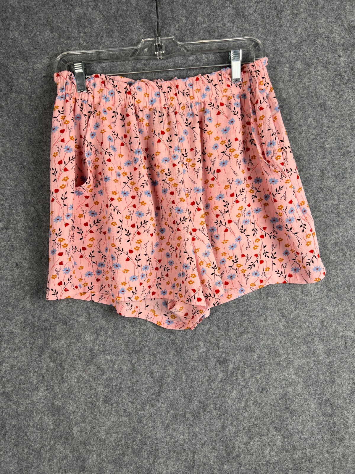 h&m elastic waist shorts