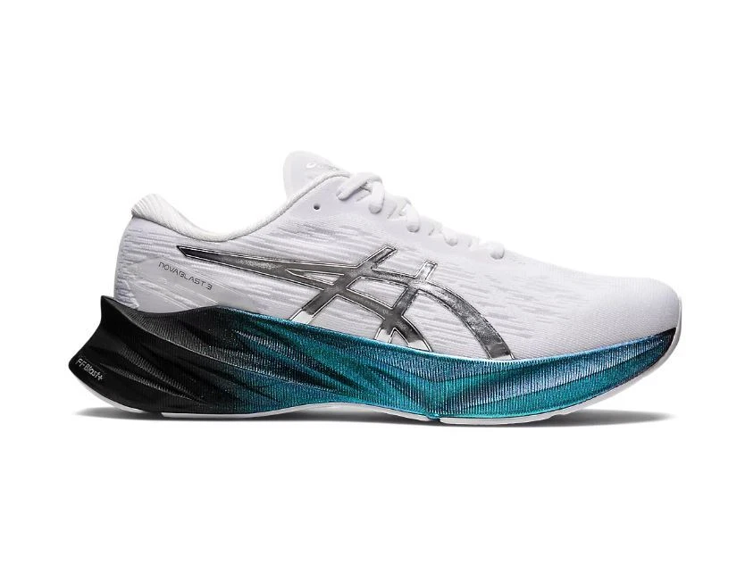 Mens Asics Novablast 3 Platinum White Pure Silver Athletic Running