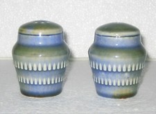 2 Pc WADE IRISH PORCELAIN SALT PEPPER SHAKER GREEN BLUE IRELAND POTTERY