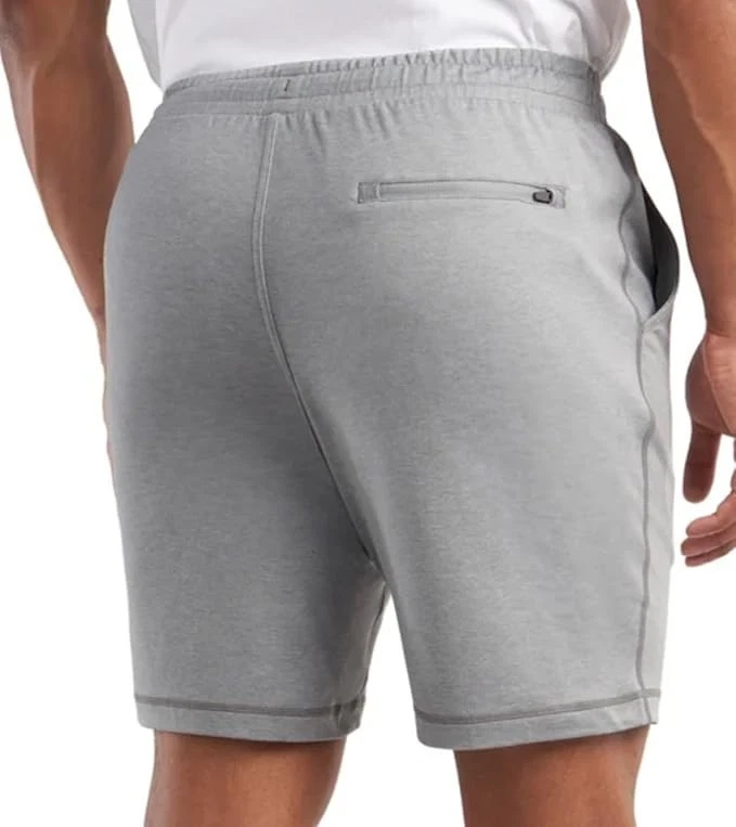 Pantalones cortos Kirkland Signature de tela que absorben la humedad para hombre, grises, talla XL Foto 3 de 3