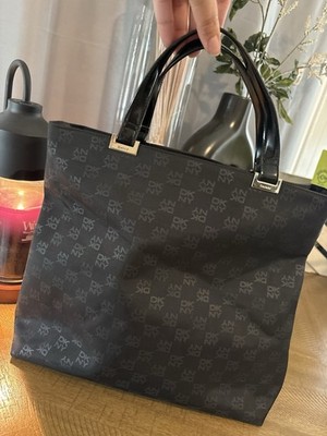 DKNY Women's Black Monogram Tote Zip Closure Silver Hardware Lined Inner Pockets