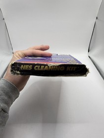 Nintendo NES CLEANING KIT CIB Box torn See Photos