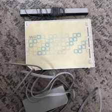 Nintendo Wii Console White RVL-001 Console Bundle Tested Works